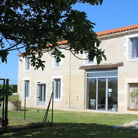 Flore Des Marais Vix  Exterior photo